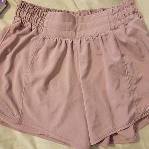 Cross posted SOLD!! Lululemon Hotty Hot 🔥